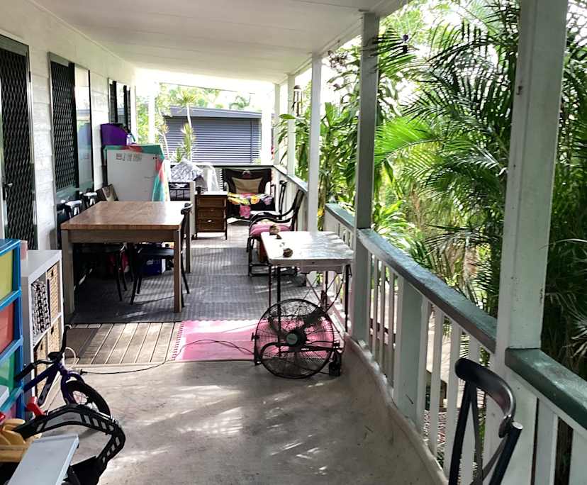 $300, Share-house, 3 bathrooms, Cannonvale QLD 4802