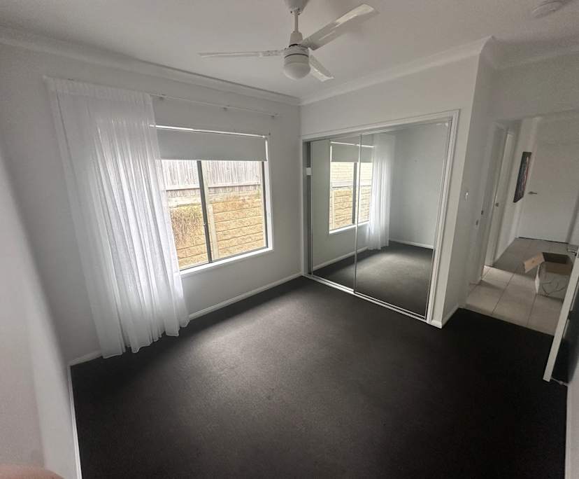 Unfurnished room with own bathroom