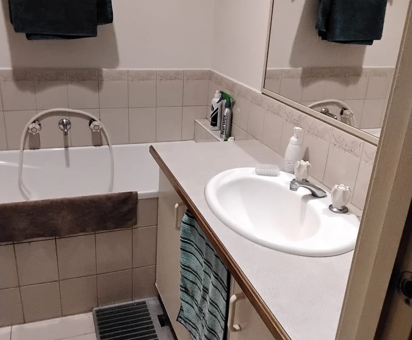 $250, Share-house, 3 bathrooms, Croydon VIC 3136