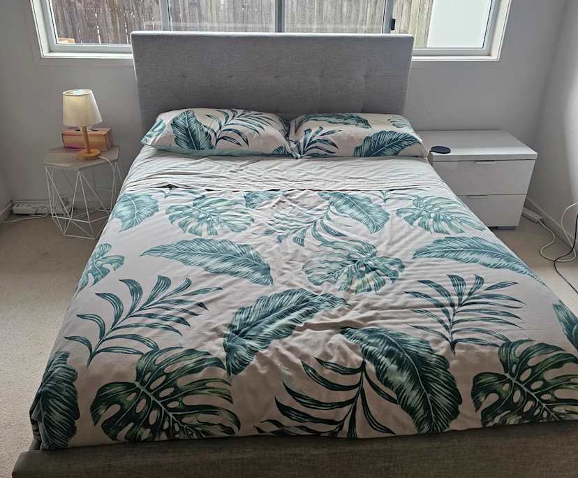 $365, Student-accommodation, 5 bathrooms, Noosaville QLD 4566