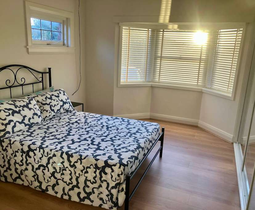 propertyImage