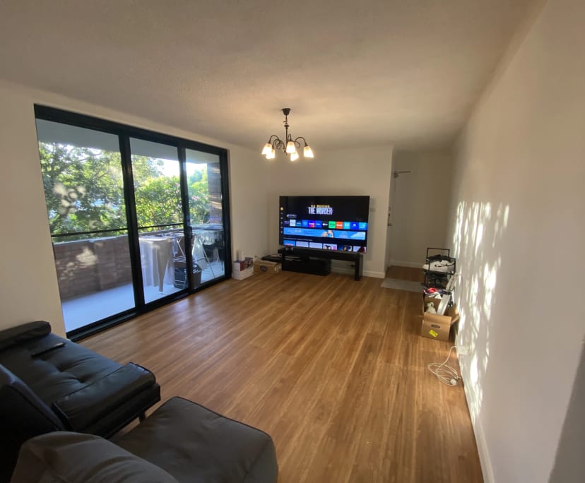 Furnished room in a flatshare