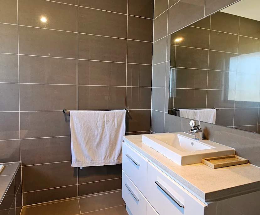 Room in a share house