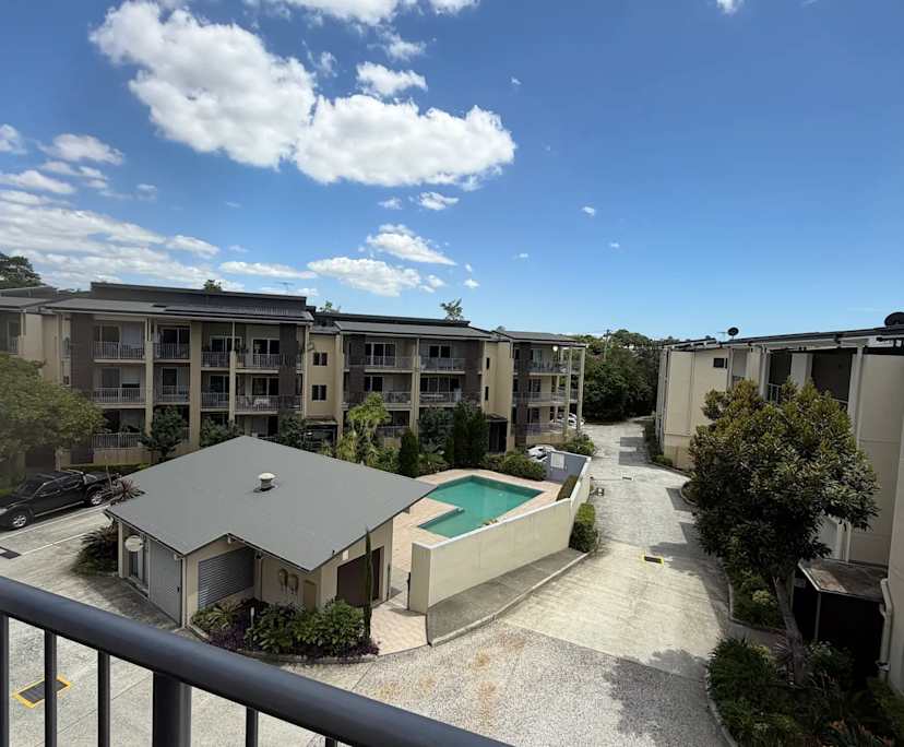 Unfurnished room with ensuite in a flatshare