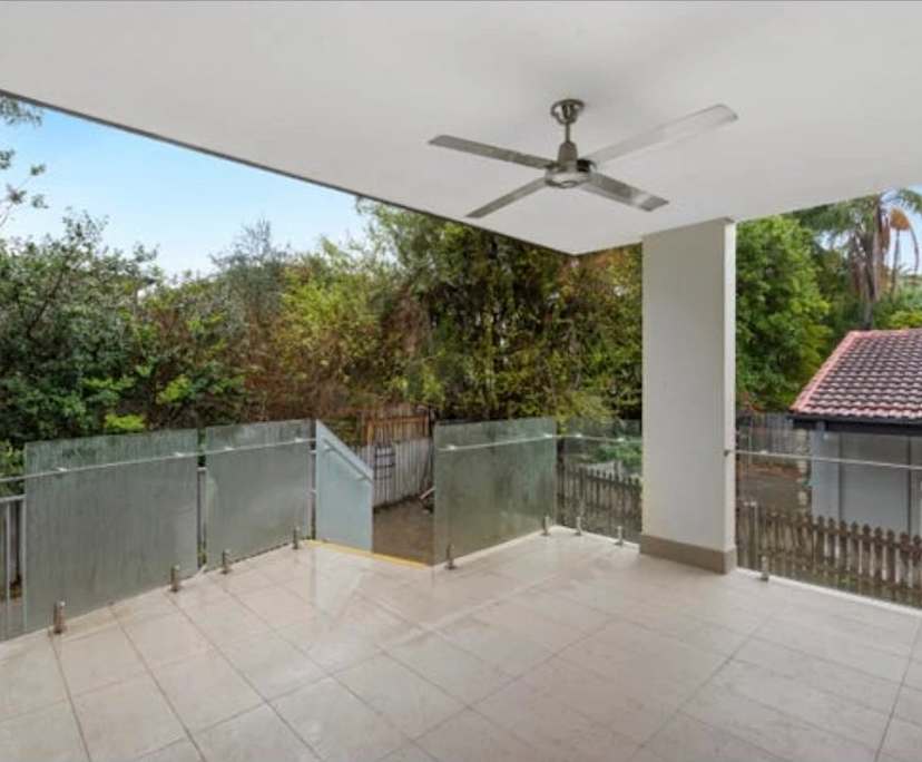 $400, Flatshare, 2 bathrooms, Indooroopilly QLD 4068