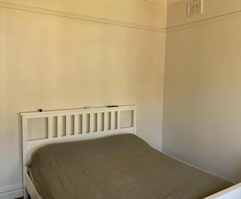 $700, 1-bed, 1 bathroom, Arncliffe NSW 2205