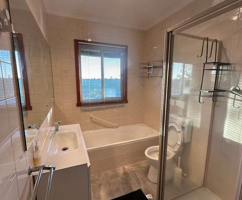 $255, Share-house, 3 bathrooms, Jacana VIC 3047