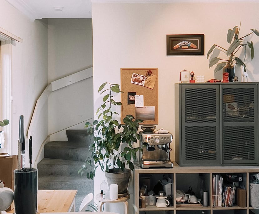 Furnished room in a share house