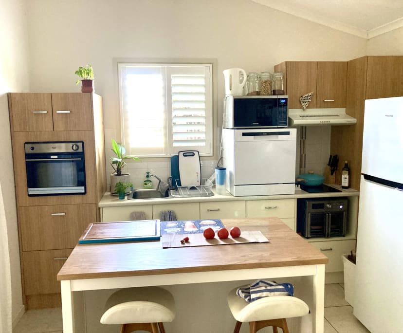 Whole property with 2 rooms for rent