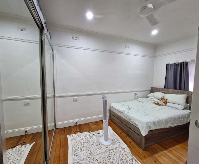 Unfurnished room in a share house