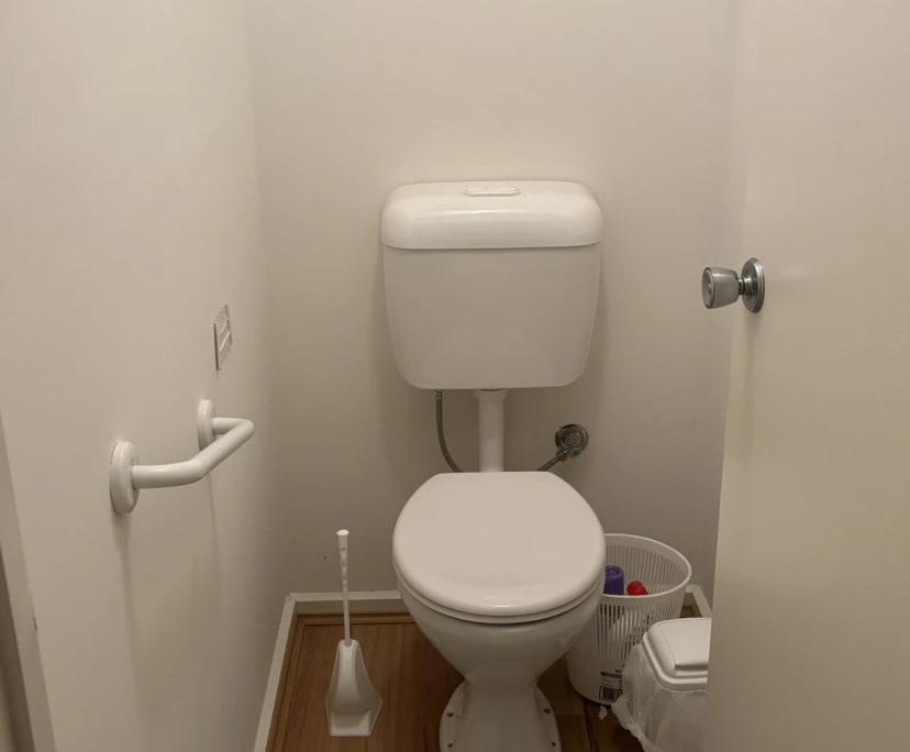 $300, Share-house, 2 bathrooms, Cheltenham VIC 3192