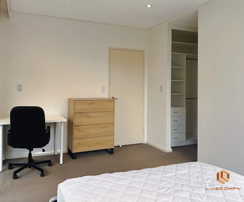 $560, Flatshare, 3 bathrooms, Wolli Creek NSW 2205