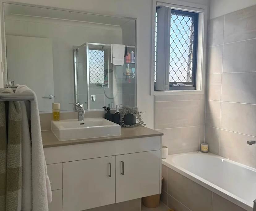Unfurnished room with own bathroom