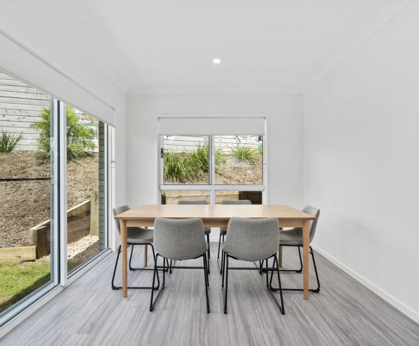 $315, Share-house, 3 bathrooms, Holmview QLD 4207