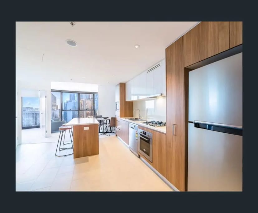 $650, 1-bed, 1 bathroom, Brisbane City QLD 4000