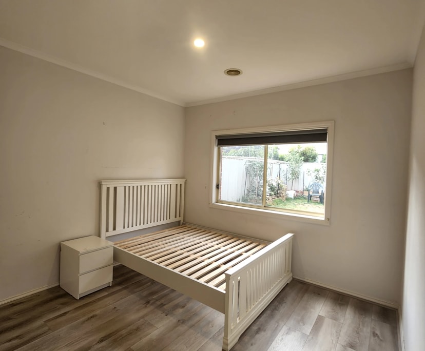 $300, Share-house, 3 bathrooms, Craigieburn VIC 3064
