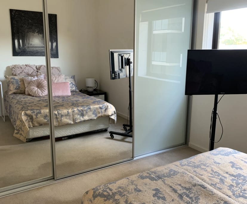 Furnished room with own bathroom