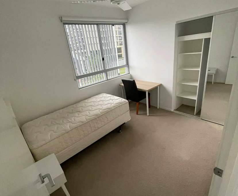 Furnished room with own bathroom