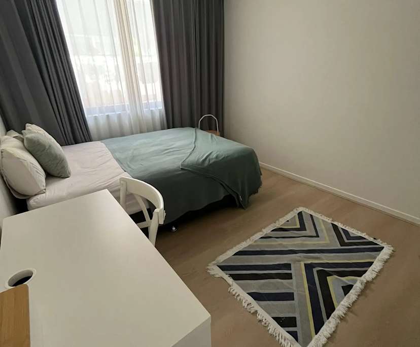 $380, Share-house, 4 bathrooms, Southport QLD 4215