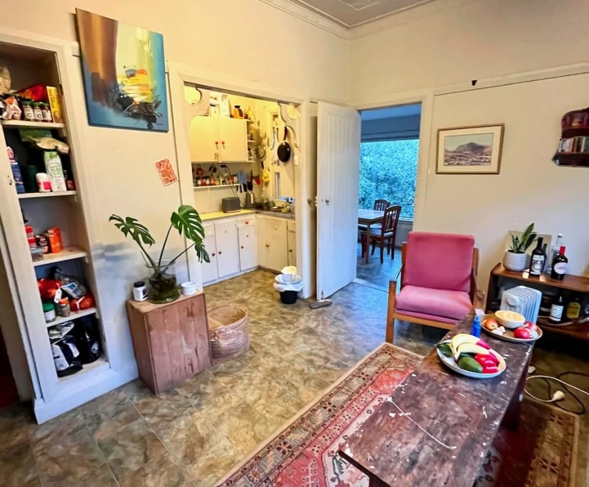 Room for Rent in Austinmer, Wollongong 200, Unfur...