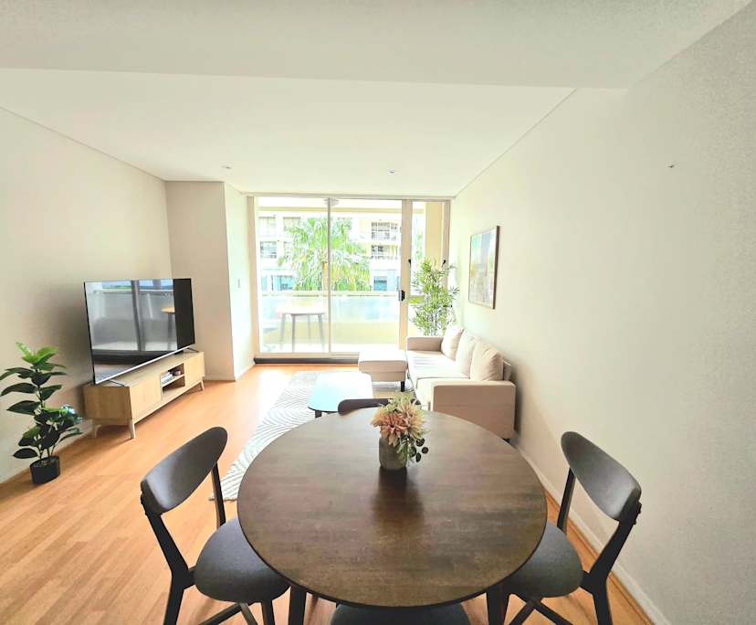 Furnished room with own bathroom