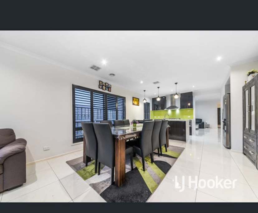 $275, Share-house, 4 bathrooms, Cranbourne East VIC 3977