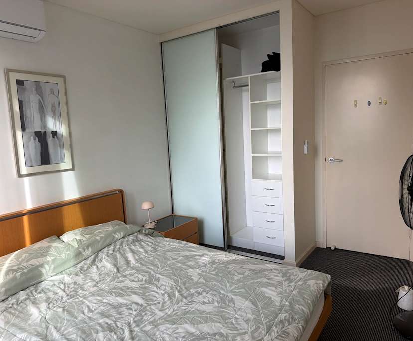 Furnished room with own bathroom