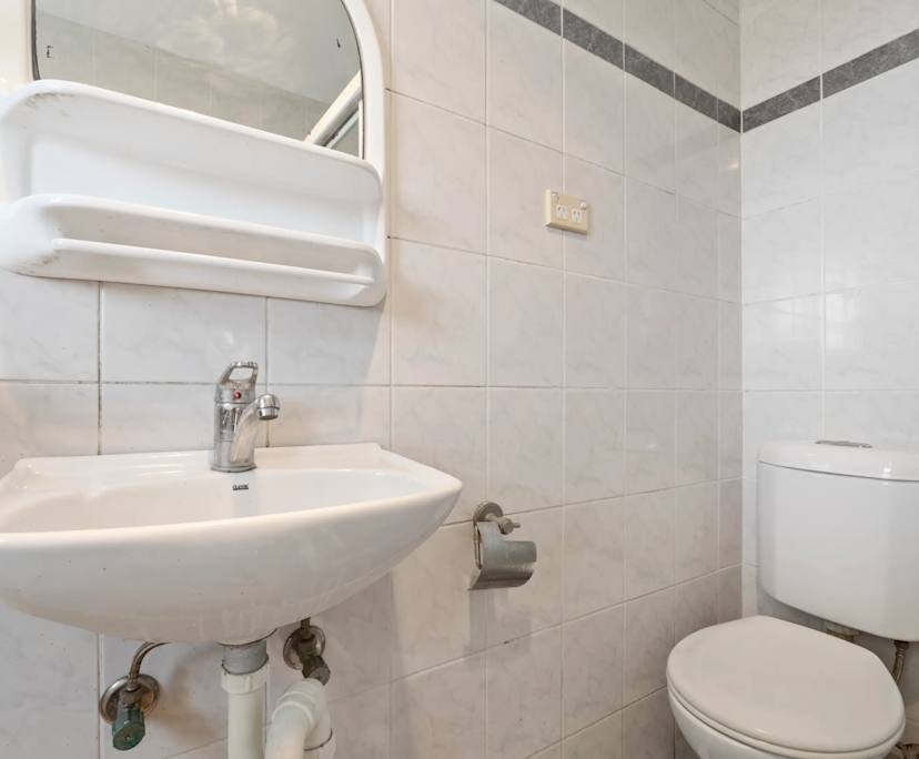 $350, Share-house, 5 bathrooms, Enmore NSW 2042