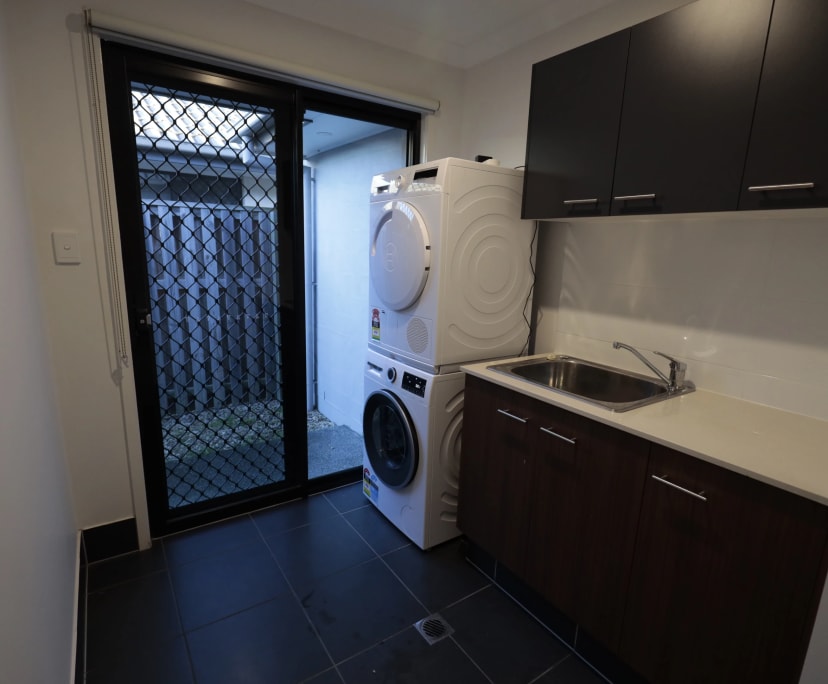 $280, Share-house, 4 bathrooms, Pimpama QLD 4209