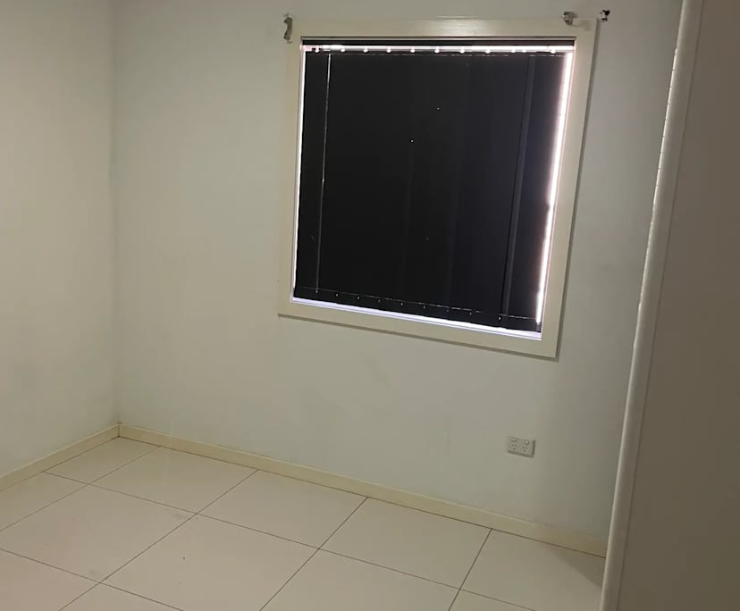 Unfurnished room in a flatshare