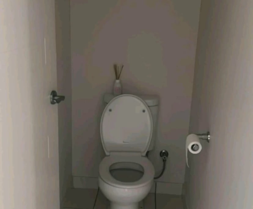 Unfurnished room in a share house