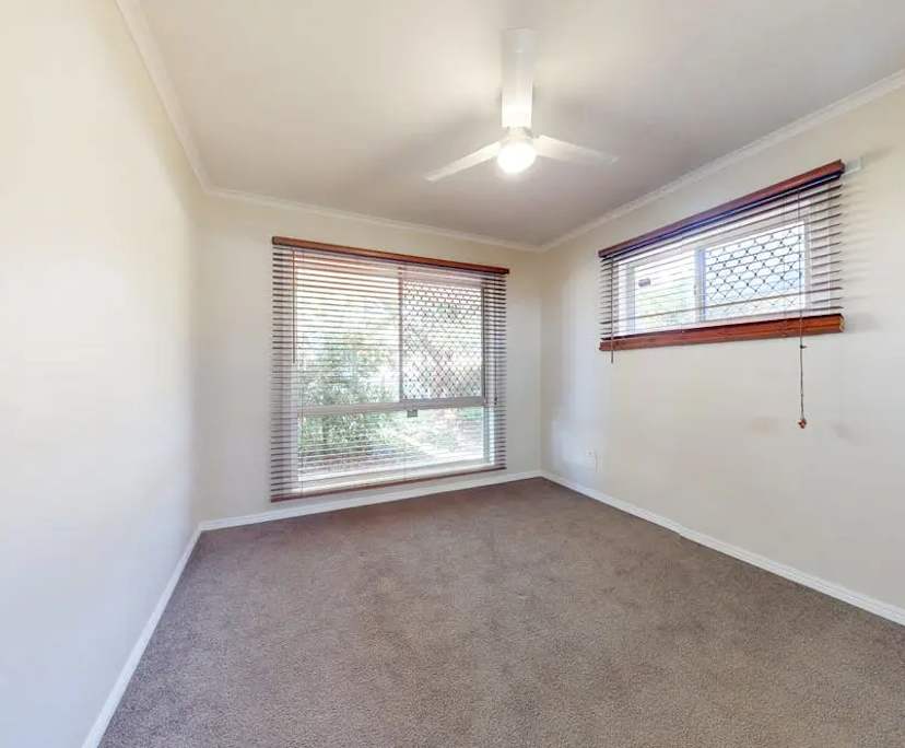 Unfurnished room in a share house