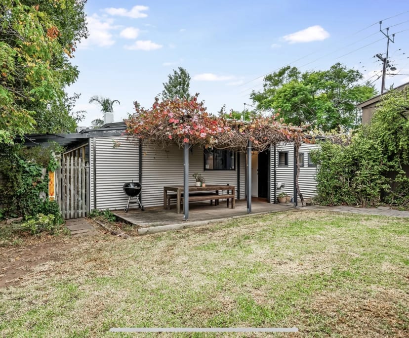 Whole Property for Rent in Clapham, Adelaide 640,...