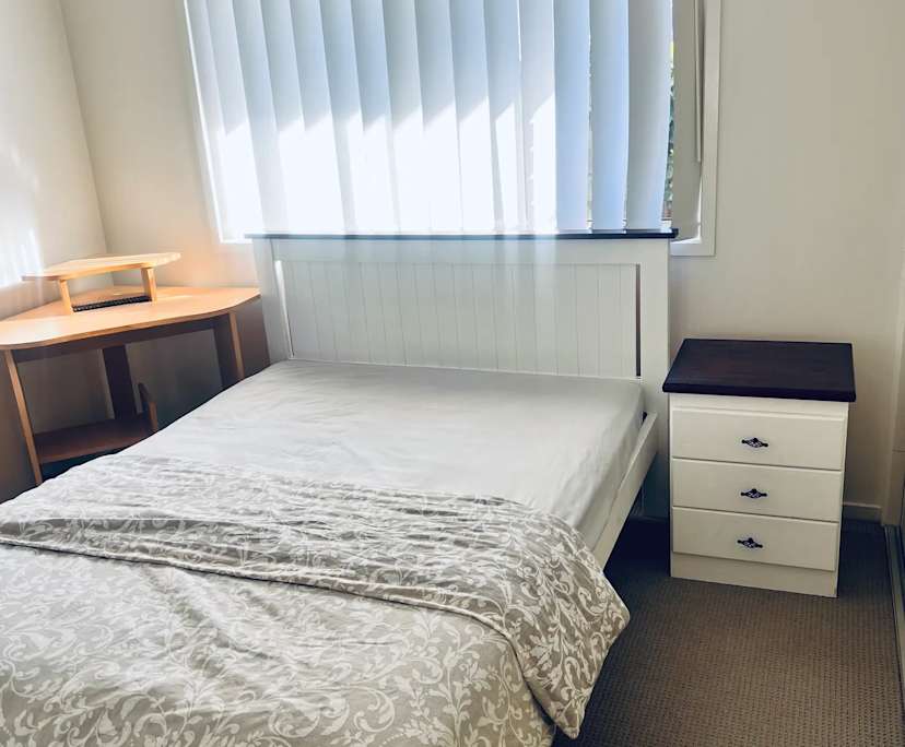 $260, Share-house, 4 bathrooms, Glenvale QLD 4350