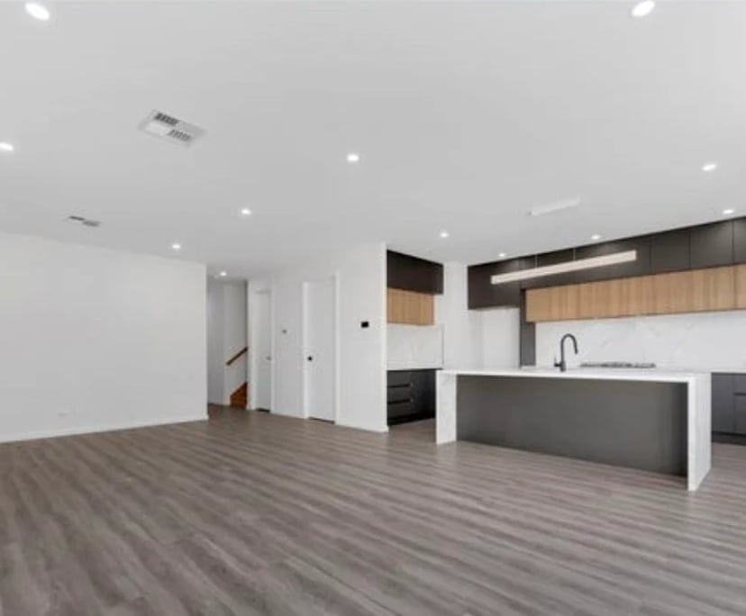 Unfurnished room in a share house