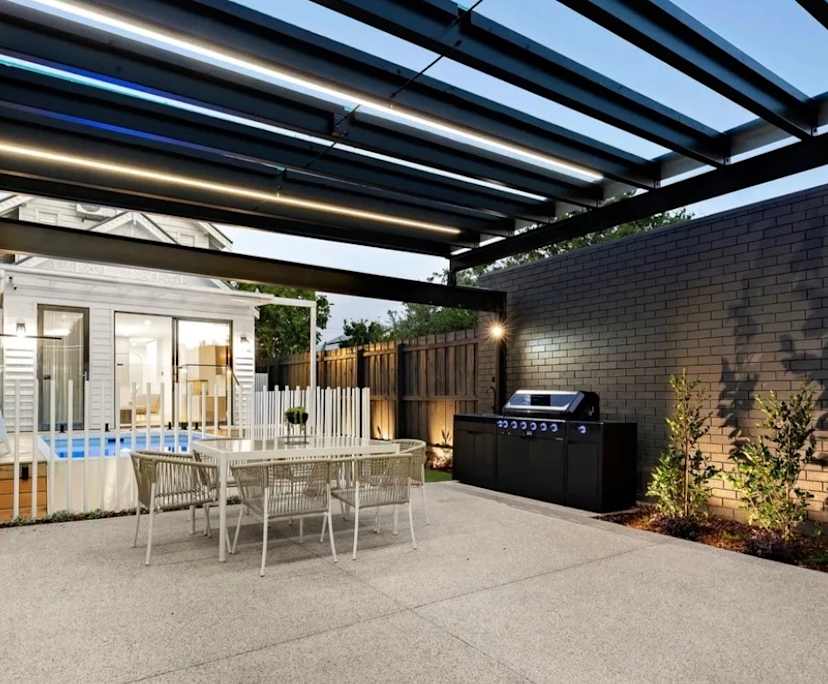 Room in a share house