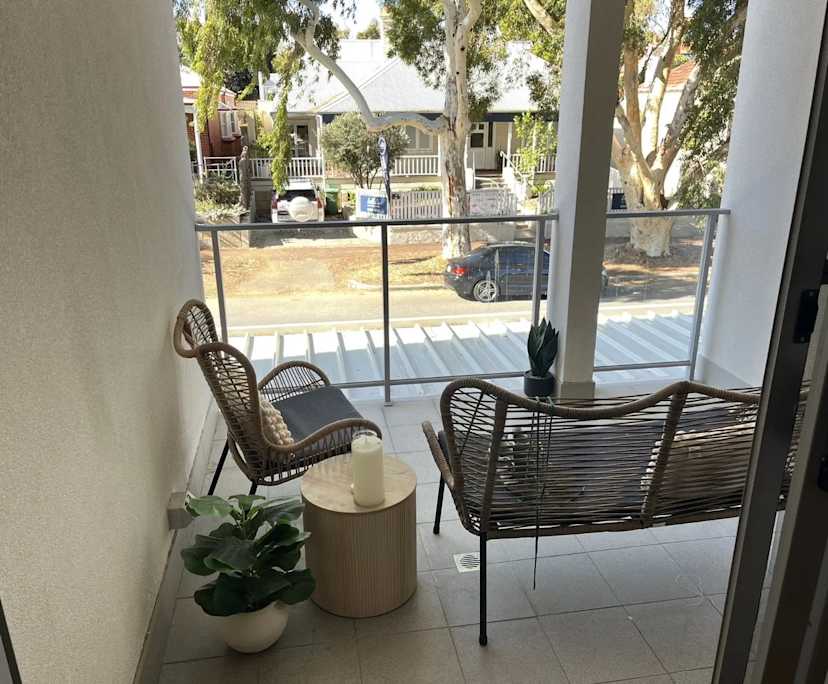 Furnished room with own bathroom