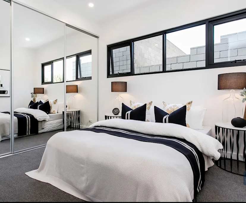 Room with ensuite in a share house