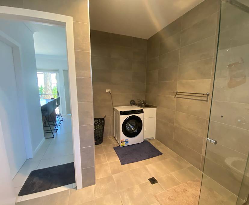 $220, Flatshare, 2 bathrooms, Saint Clair NSW 2759