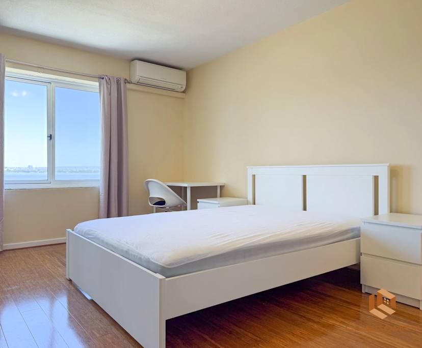 $530, Flatshare, 3 bathrooms, South Perth WA 6151