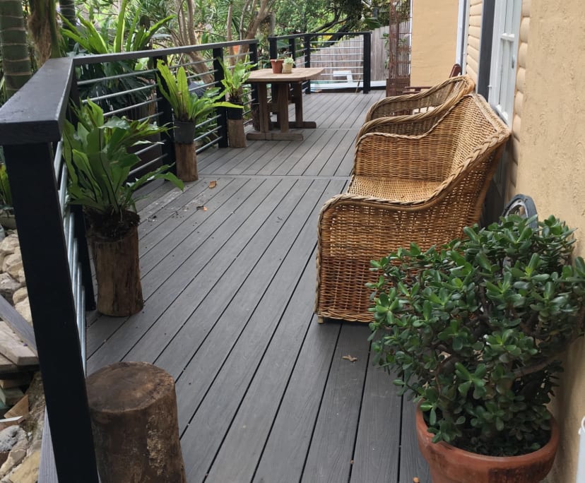 Furnished room in a flatshare