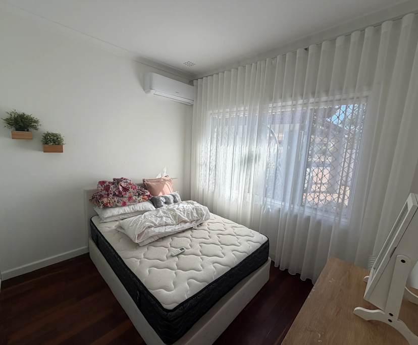 $330, Share-house, 2 bathrooms, Dianella WA 6059