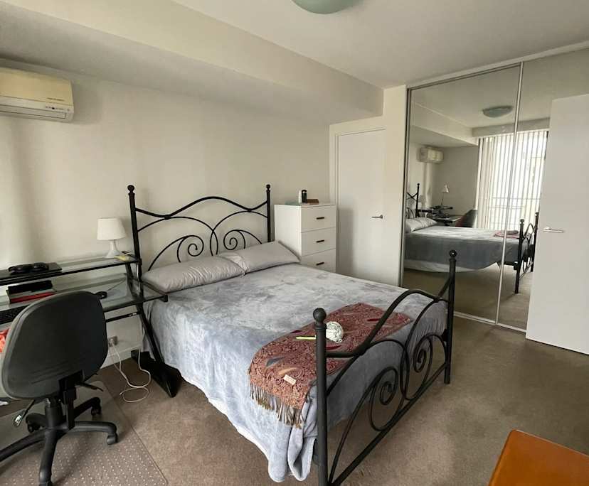 Furnished room with own bathroom