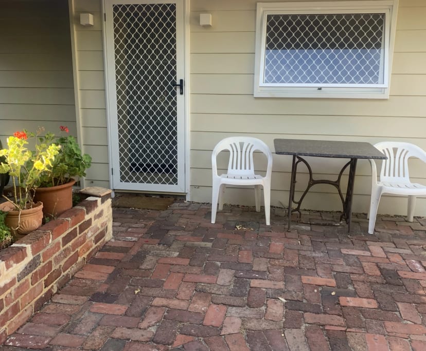 Furnished room studio flat for rent