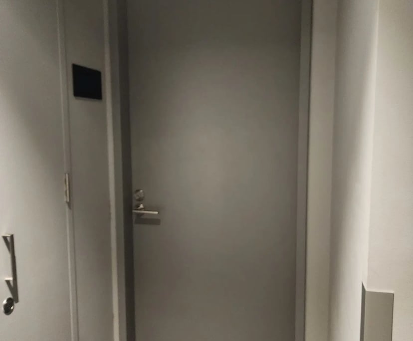 $800, Whole-property, 2 bathrooms, Melbourne VIC 3000