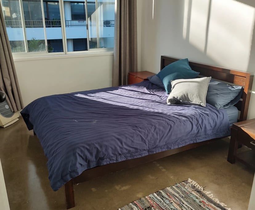 Furnished room in a flatshare