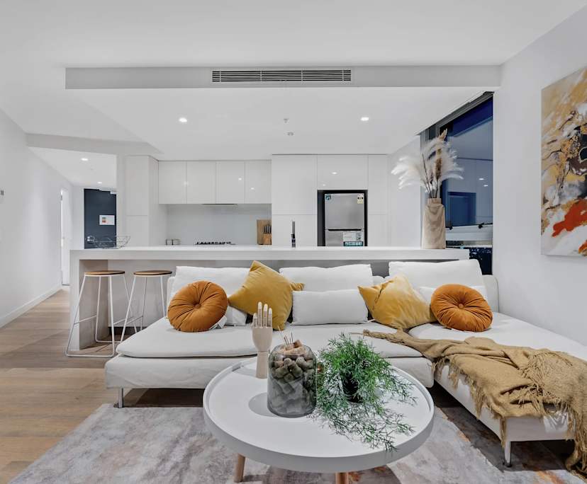 Furnished room with own bathroom