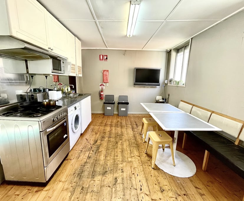 $330, Share-house, 4 bathrooms, Ascot Vale VIC 3032