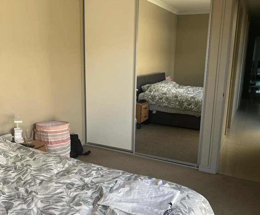 Furnished room with own bathroom