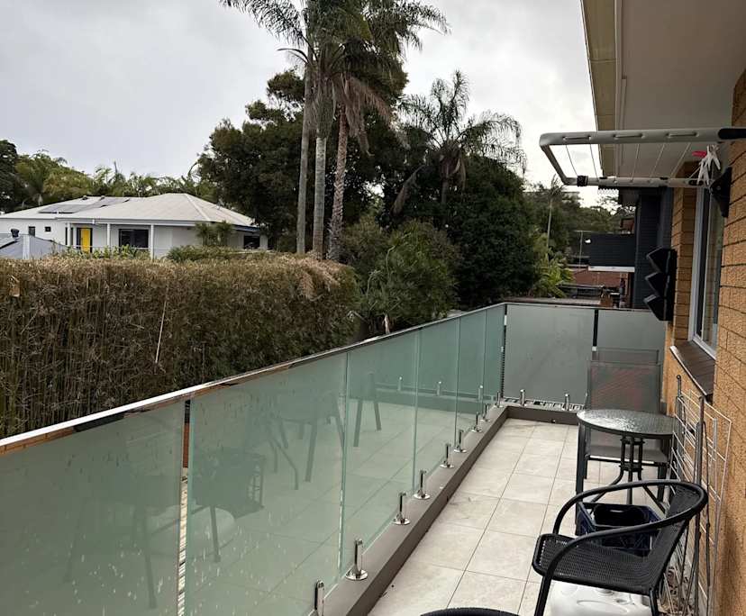 Furnished room in a flatshare